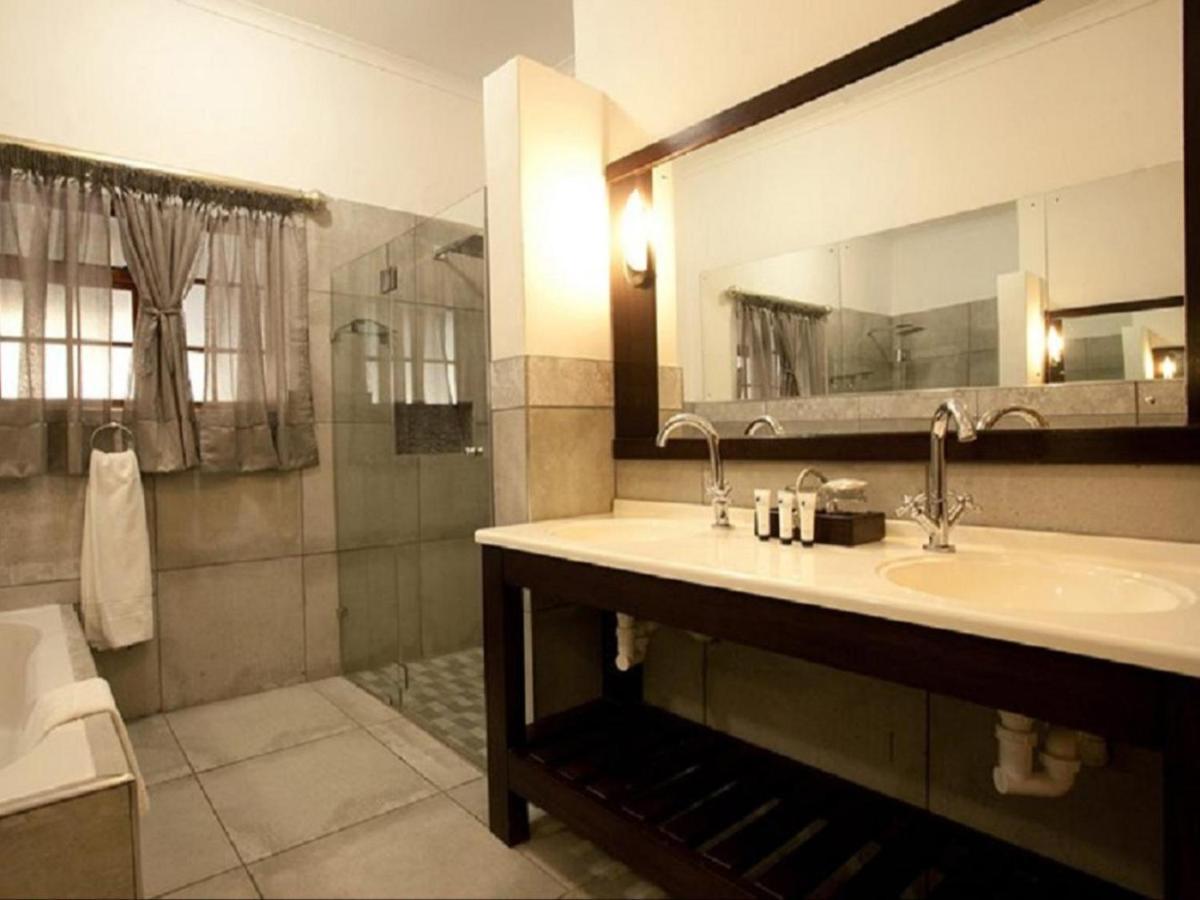 Kronenhoff Guesthouse Kirkwood Bagian luar foto